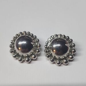 Vintage Clip On Silver Tone Earrrings